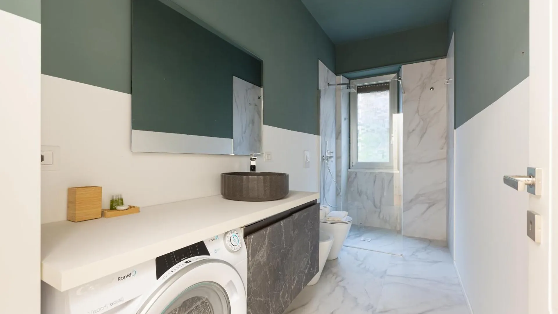 Apartment Brand New Apt With Balcony Milan